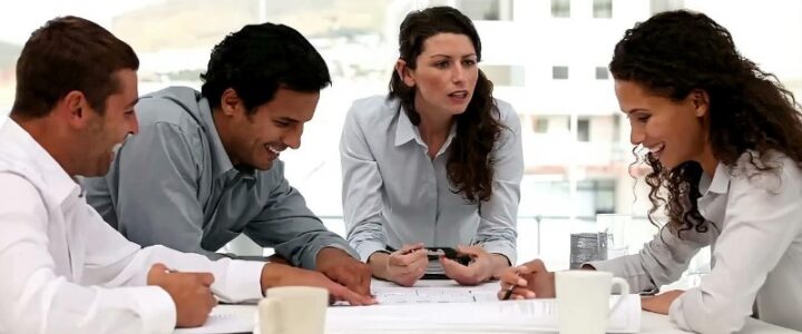 Le rôle transformateur du coaching de carrière sur le marché du travail d’aujourd’hui